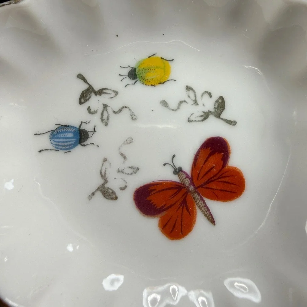 Vintage Porcelain Butterfly Beetle Trinket Dish Scalloped Brass Filigree Base‎